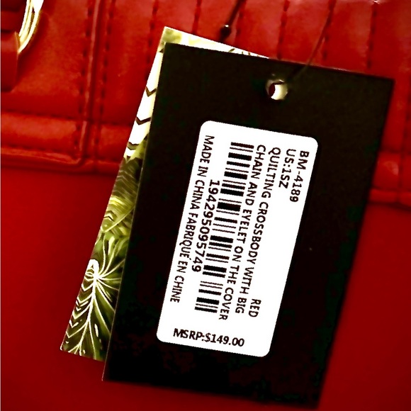 BADGLEY MISCHKA RED QUILTED CROSSBODY - Picture 3 of 5